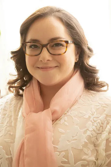 <p>This card deck is the professional-grade cheat code you’ve been waiting for! Built from real-life stories and enhanced by collaborations with sex therapists and educators, this deck does the heavy lifting for you. The conversation starters, along with the tips, tricks, and valuable info on each card, are specifically designed to enhance your relationship and maximize your pleasure.</p>